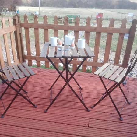 Wee Hoose Glaping Pod 2 Hotel Skail Bagian luar foto