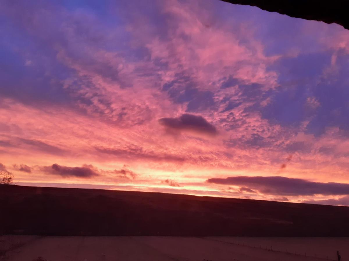 Wee Hoose Glaping Pod 2 Hotel Skail Bagian luar foto